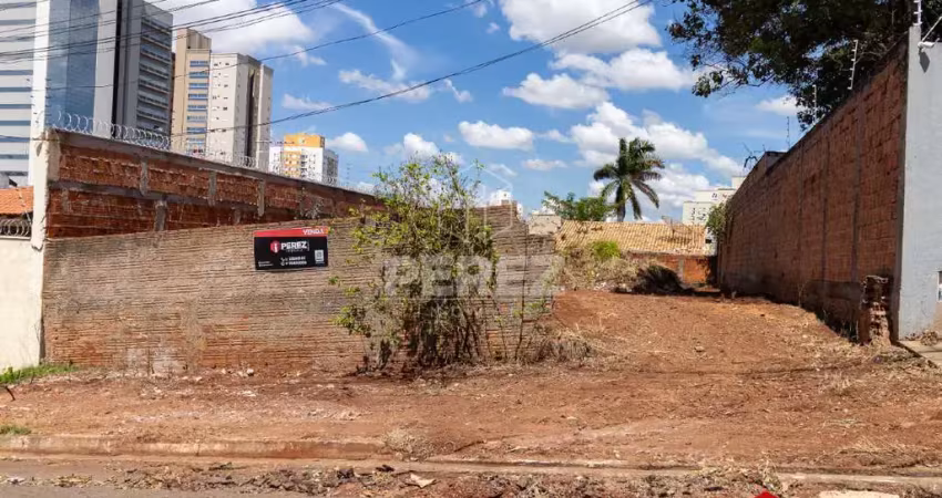 Terreno à venda na Rua Lacerda, Monte Castelo, Campo Grande