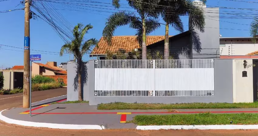 Casa com 3 quartos à venda na Rua Petrópolis, Parque Residencial dos Girassóis, Campo Grande