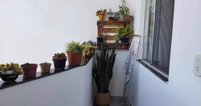 Casa 3 dormitórios para Venda em Governador Valadares, Vale Verde, 3 dormitórios, 1 banheiro, 1 vaga