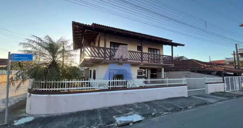 Casa para alugar no bairro da enseada - são francisco do sul/sc