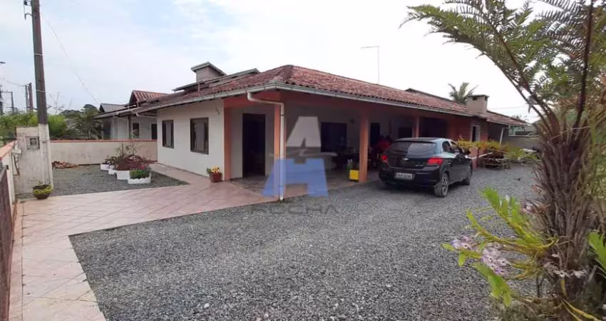 Casa com 3 quartos à venda na Rua João Paulo II, Ubatuba, São Francisco do Sul