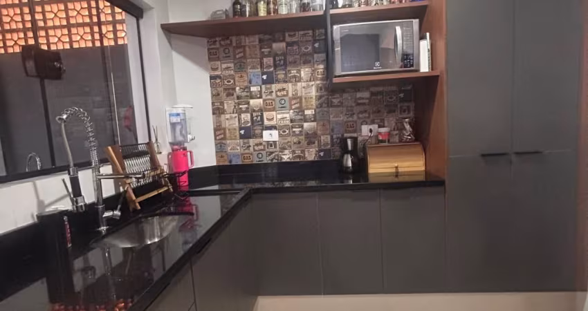 Sobrado para venda em condomínio fechado com 78m² em JD Gonçalves - Sorocaba - SP