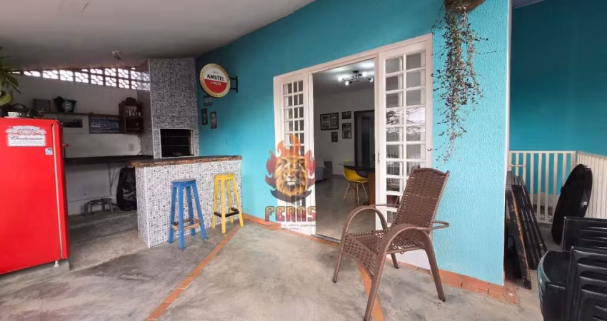 Casa Confortável com 2 Dormitórios no Jardim Simus, Zona Oeste em Sorocaba!