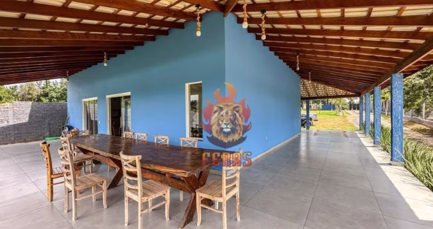 Encantadora Chácara à Venda em Iperozinho, Capela do Alto - 4 Dormitórios, Sossego e Diversão!!!