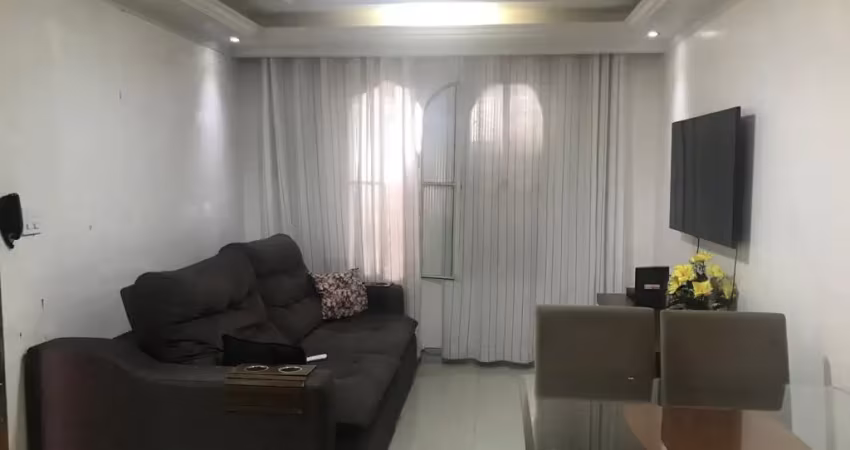 Linda Casa Térrea com 03 Dormitórios  Sendo 1Suíte e 02 banheiros à Venda, 164 m²  no Bairro Vera Cruz  em São Bernardo do Campo - SP