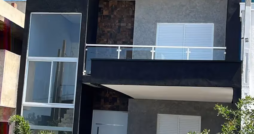 Lindo Sobrado de  170m² à venda no excelente  Condomínio   Fechado  Horto Florestal Villagio-  Sorocaba - SP.