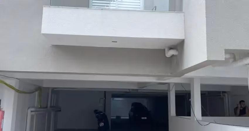 Lindo apto padrão com 46m2 á venda, 02 dormitórios, sala, cozinha, 01 vaga, na vila valparaiso  em santo andré - sp