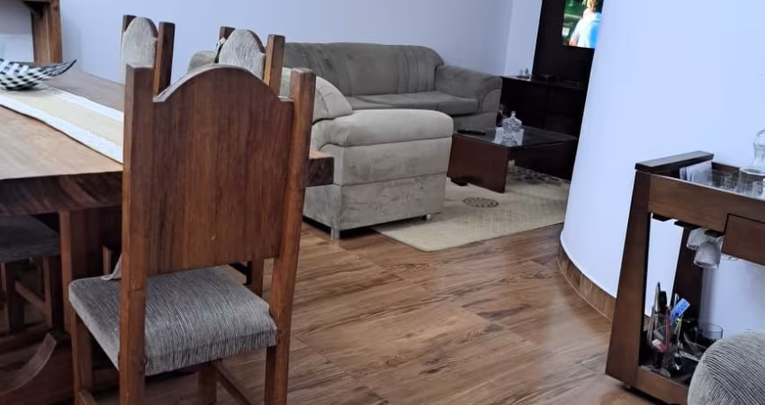 Lindo Sobrado com 03 Dormitórios  à Venda,  193m² no Bairro  Assunção  em São Bernardo do Campo - SP