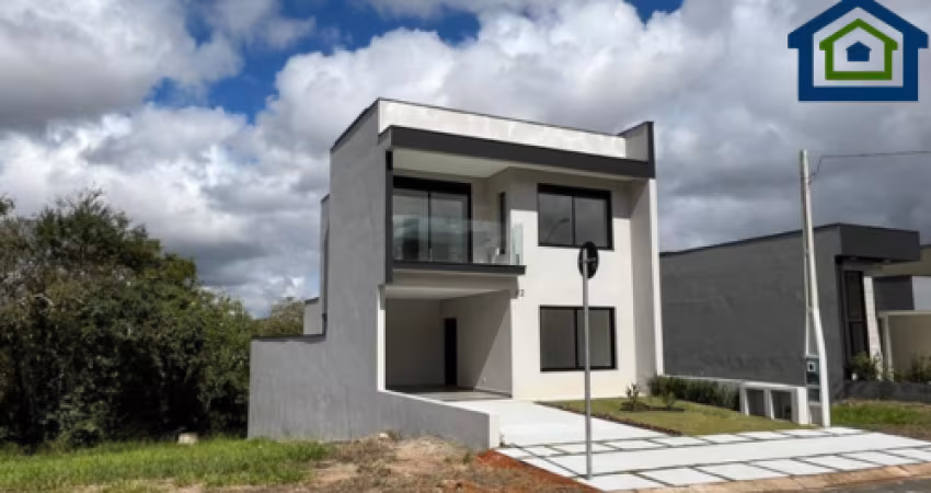 Lindo Sobrado de 224m² de área Construída e Terreno 228m² à venda no excelente Condomínio Fechado Gran Reserve em Indaiatuba- SP.