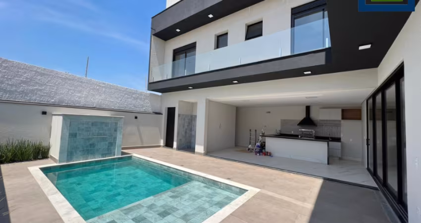 Lindo Sobrado de 330m² à venda no excelente Condomínio Fechado Dona Lucilla em Indaiatuba- SP.