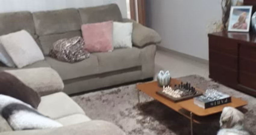 Lindo Sobrado à Venda com 135m² no Bairro Demarchi em São Bernardo do Campo - SP