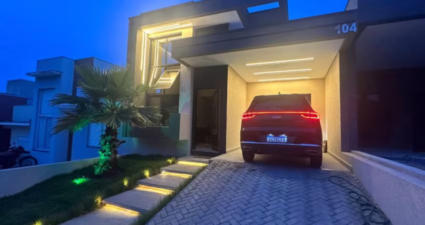 Linda Casa Térrea de 102m² à venda no excelente Condomínio Fechado Villagio Ipanema I- Sorocaba - SP.