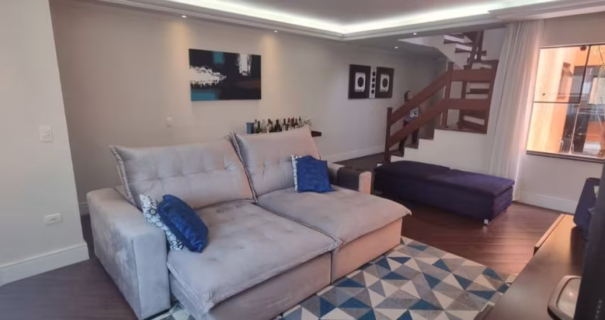 Lindo Sobrado à Venda com 256m² de Área Construída e Terreno de 125m2, no Bairro Assunção em São Bernardo do Campo - SP