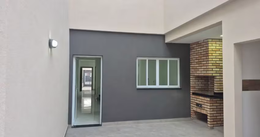 Lindo Sobrado à Venda com 180m² de Área Construída e Terreno de 150m2, no Jardim Independência em São Bernardo do Campo - SP