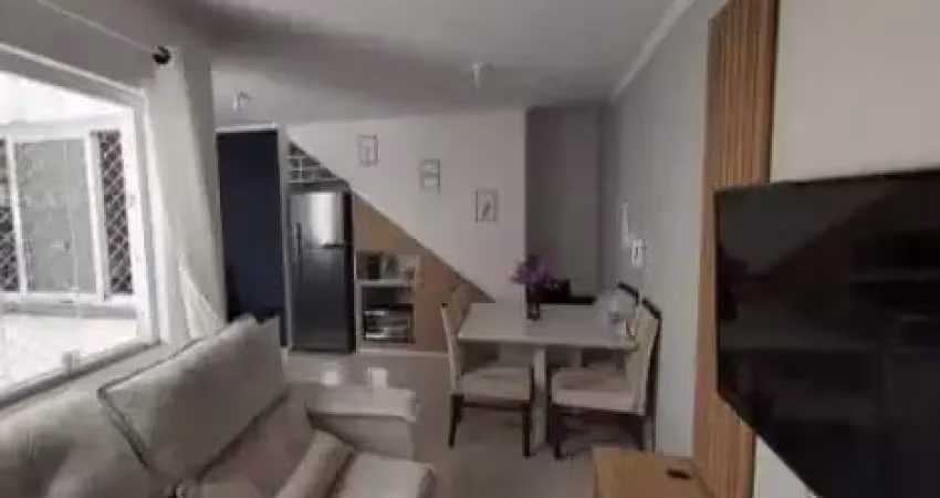Linda cobertura à venda com 46m² de área construída, área total do terreno 92m², no bairro valparaíso - santo andré - sp.
