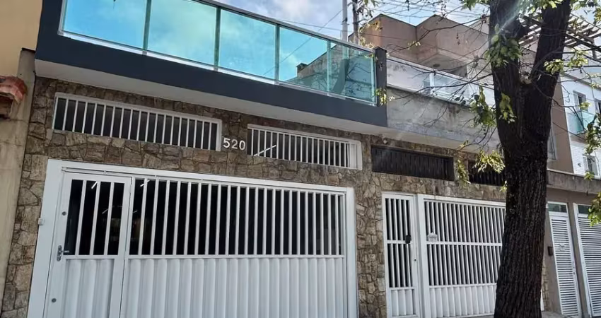 Lindo sobrado à venda com  270m² de área construída, no bairro vila pires - santo andré - sp.