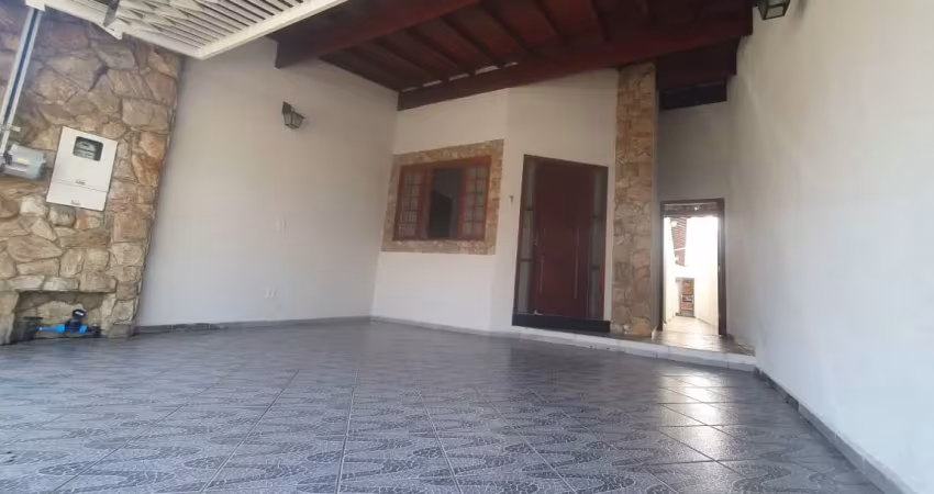 Excelente casa térrea à venda com 110m² de área construída, terreno de 135m², no bairro jardim do valle ii - indaiatuba - sp.