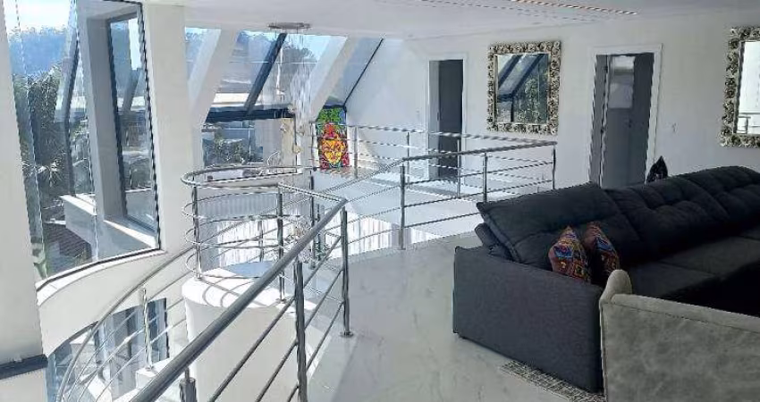 Casa de condomínio sobrado á venda possui 840m² com 05 Suítes, - São Bernardo do Campo.