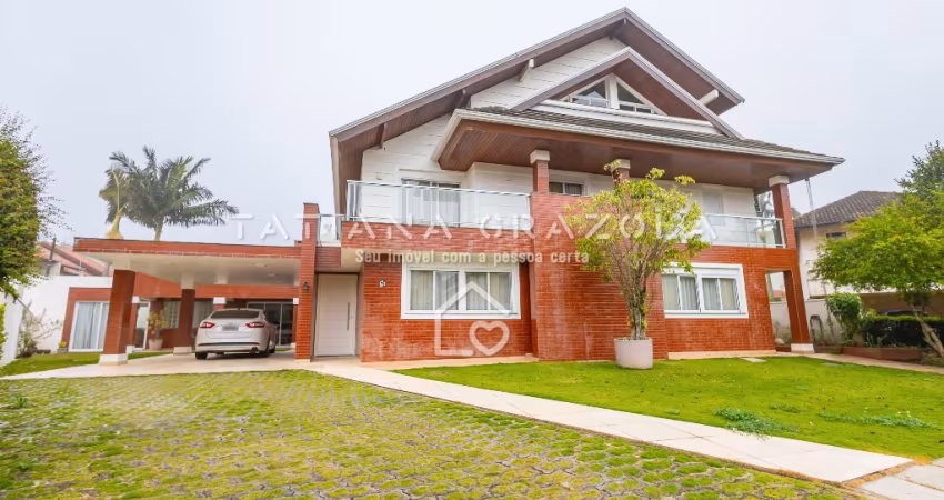 Casa à Venda em Condomínio em Santa Felicidade - Curitiba/PR  R$ 2.650.000