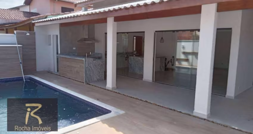 Casa com 3 dormitórios à venda, 145 m² por R$ 835.000,00 - Parque Balneário Oásis - Peruíbe/SP