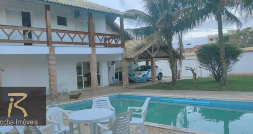 Excelente casa dois lote alto padrão com 4 dormitórios sendo 3 suites r$ 1.200.000.00  balneario stella maris - peruíbe/sp
