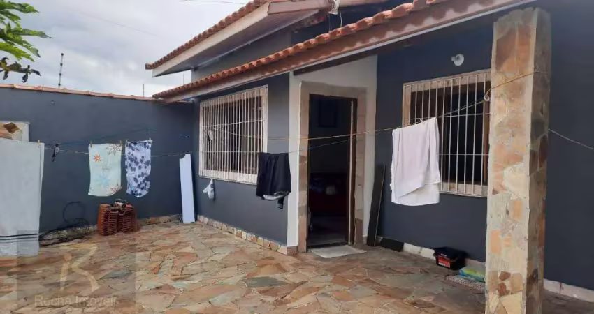Casa com 3 dormitórios à venda, 230 m² por r$ 600.000,00 - estância são josé - peruíbe/sp