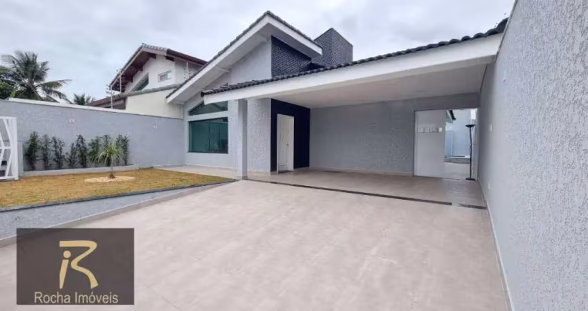 Excelente casa ótima localização com 3 dormitórios sendo 1 suite com area gourmet  com piscina r$ 790.000.00- jardim imperador - peruíbe/sp