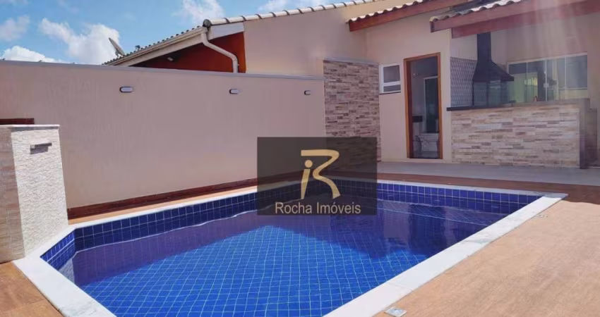 Casa com 3 dormitórios à venda, 187 m² por R$ 850.000,00 - Estância São José - Peruíbe/SP