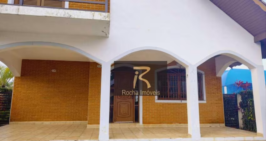 Casa com 3 dormitórios à venda, 240 m² por R$ 1.100.000,00 - Bougainvillee II - Peruíbe/SP