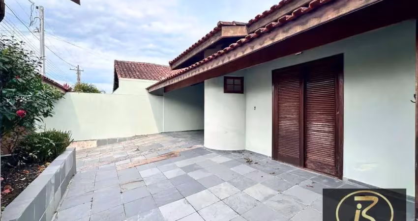 Casa com 3 dormitórios à venda, 137 m² por r$ 480.000,00 - balneário três marias - peruíbe/sp