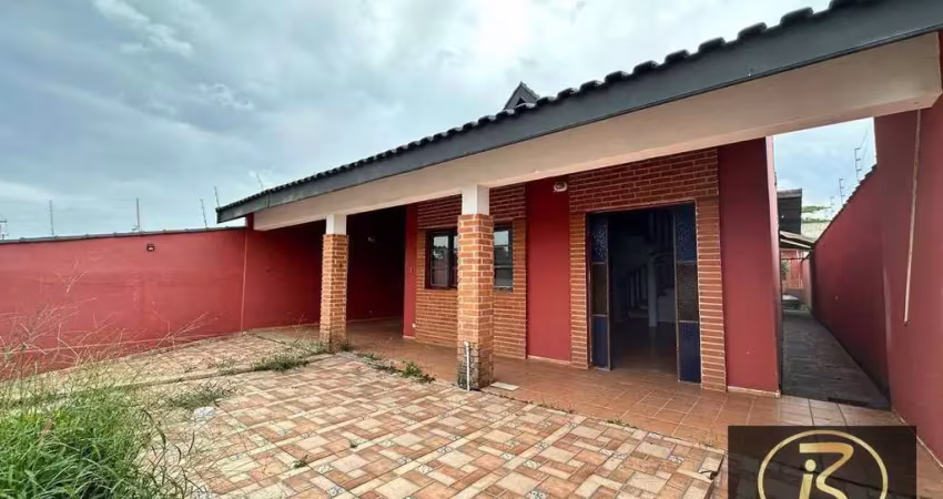 Excelente oportunidade sobrado 5 dormitórios sendo 2 suítes com edícula 900 mts da praia r$ 600.000.00