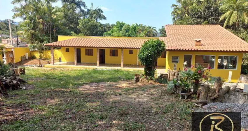 Chácara maravilhosa em itariri – conforto e lazer em um só lugar!  se você busca tranquilidade, conforto e um espaço perfeito para reunir a família e
