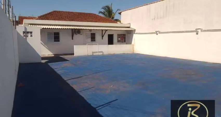 Casa dos sonhos! espaçosa e perfeita para sua família!  apresentamos esta incrível residência com 5 quartos, sendo 2 suítes, ideal para quem busca con