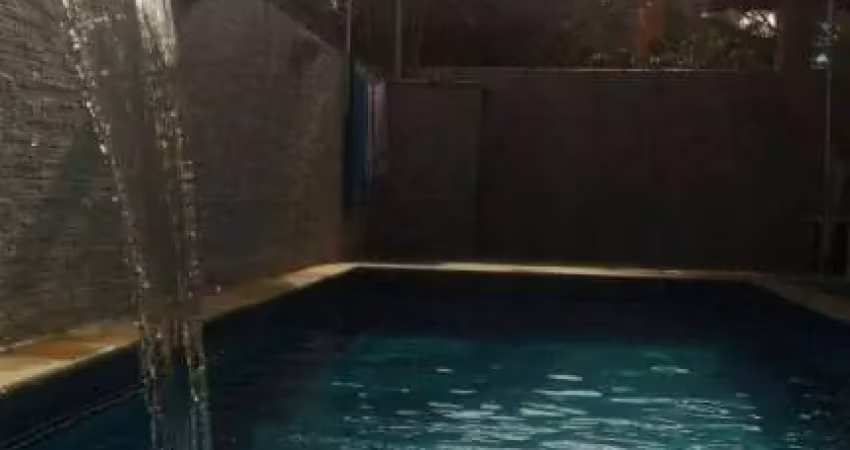 Casa com 2 dormitórios à venda, 100 m² por R$ 440.000,00 - Jardim São Luis  - Peruíbe/SP