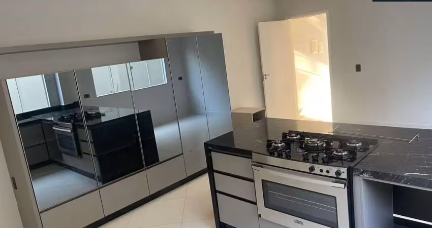 Casa com 3 quartos à venda na Rua Maria Helenice Tedesco Rosa, 235, Antares, Londrina