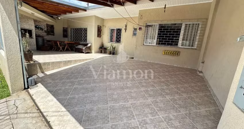 Casa com 4 quartos à venda na Rua Luiz Foggiatto, 586, Orleans, Curitiba