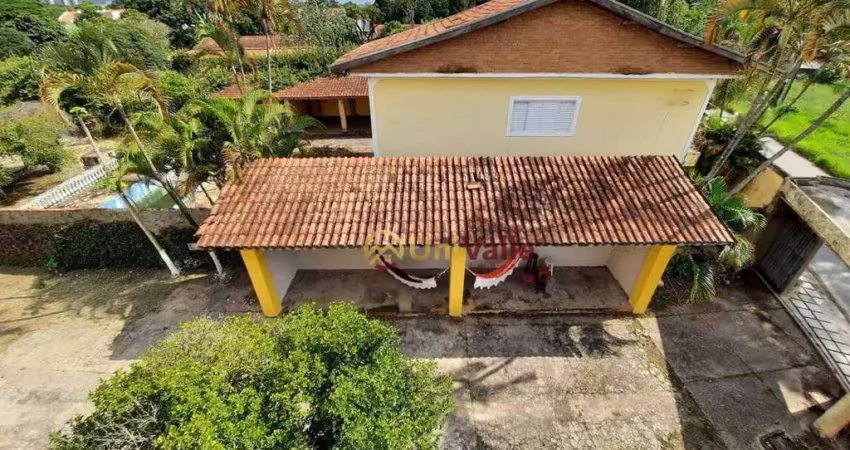 Chácara com 4 dormitórios à venda, 1047 m² por R$ 950.000,00 - Guedes - Tremembé/SP