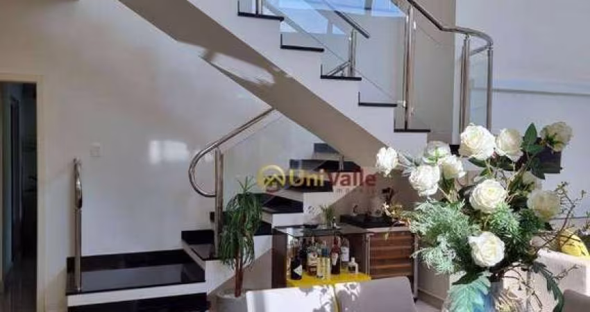 Sobrado com 4 dormitórios à venda, 441 m² por R$ 2.700.000,00 - Campos do Conde Versailles - Tremembé/SP