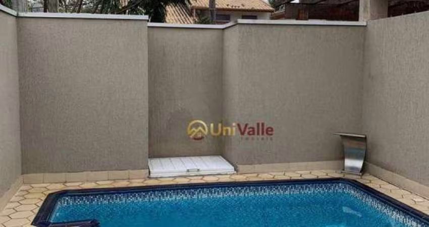 Casa com 3 dormitórios à venda, 150 m² por R$ 745.000 - Condomínio Hípica Pinheiro - Taubaté/SP