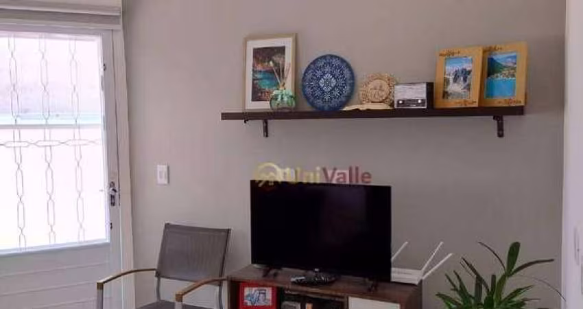 Casa com 2 dormitórios à venda, 70 m² por R$ 340.000 - Chácara Belo Horizonte - Taubaté/SP