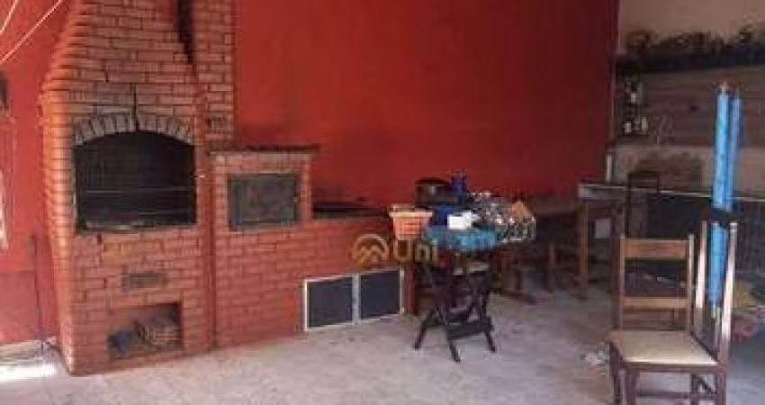 Sobrado com 5 dormitórios à venda, 400 m² por R$ 850.000 - Jardim Colonial - São José dos Campos/SP