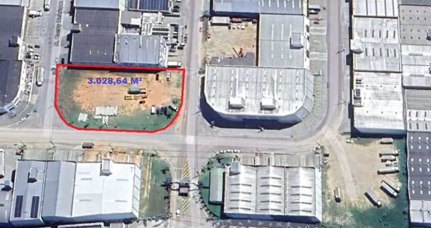 2 Lotes sendo 2 esquinas em localização nobre para sua empresa.