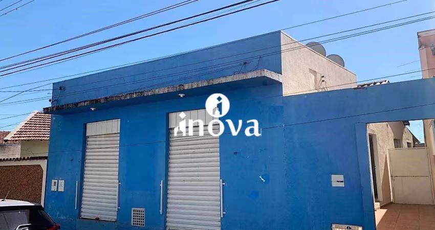 Casa Comercial à venda, 2 quartos, Amoroso Costa - Uberaba/MG