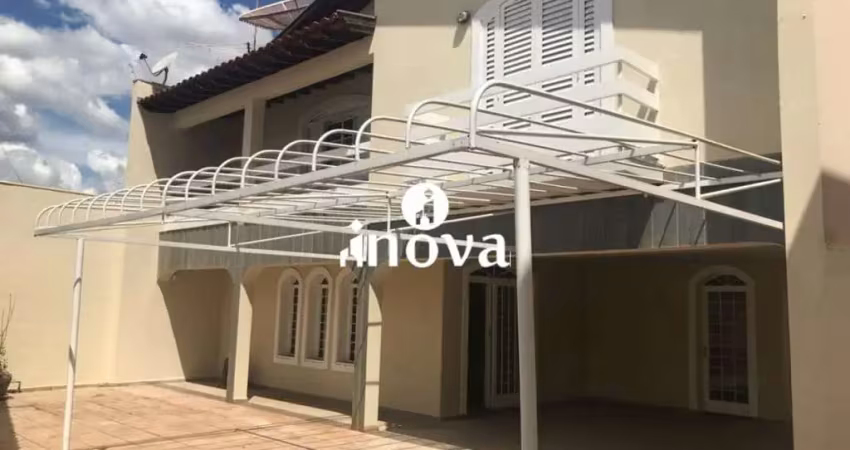 Casa à venda, 5 quartos, 1 suíte, 7 vagas, mercês - uberaba/mg
