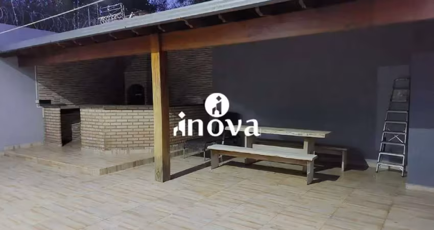 Casa em condomínio fechado com 3 quartos à venda no Jardim Maracanã, Uberaba 