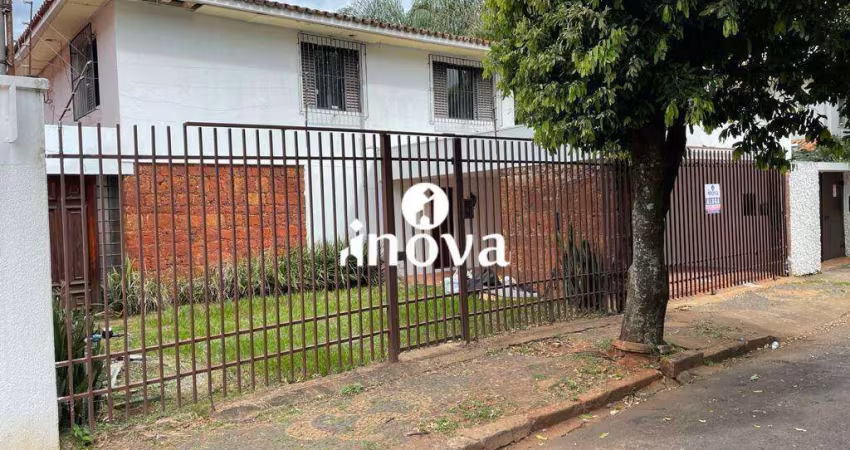 Casa para locação, bairro Mercês.