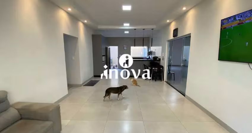 Casa com 3 quartos à venda no Parque do Mirante, Uberaba 
