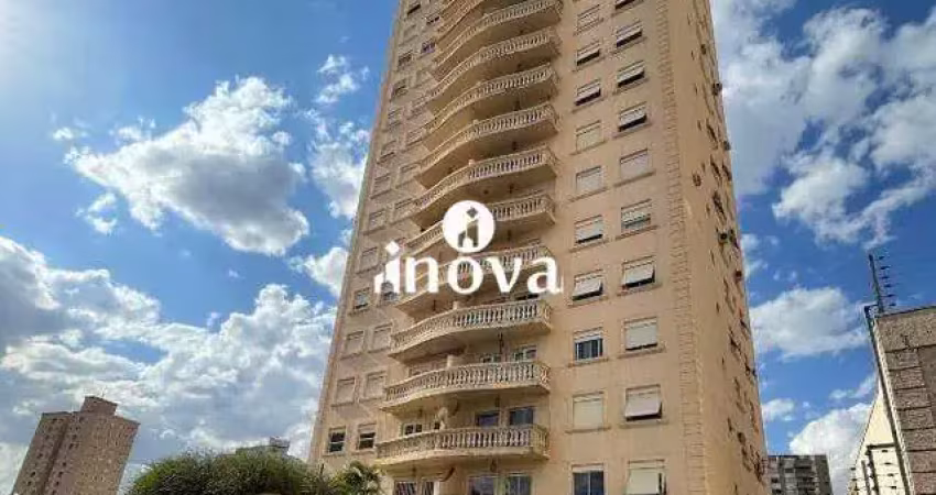 Apartamento com 4 quartos à venda no Centro, Uberaba 