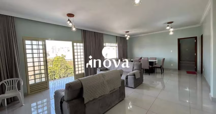 Apartamento com 4 quartos à venda no Mercês, Uberaba 