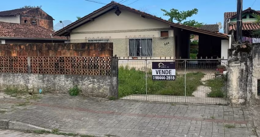 Terreno no Jardim Iririu